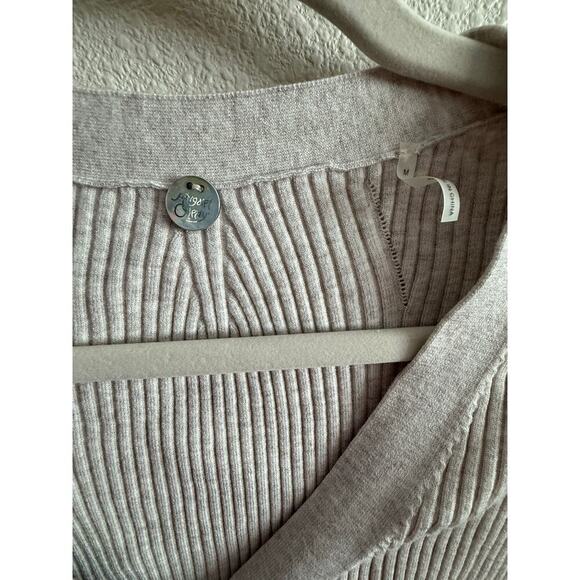 Margaret O'Leary Oatmeal Sweater - Medium - Picture 3 of 3